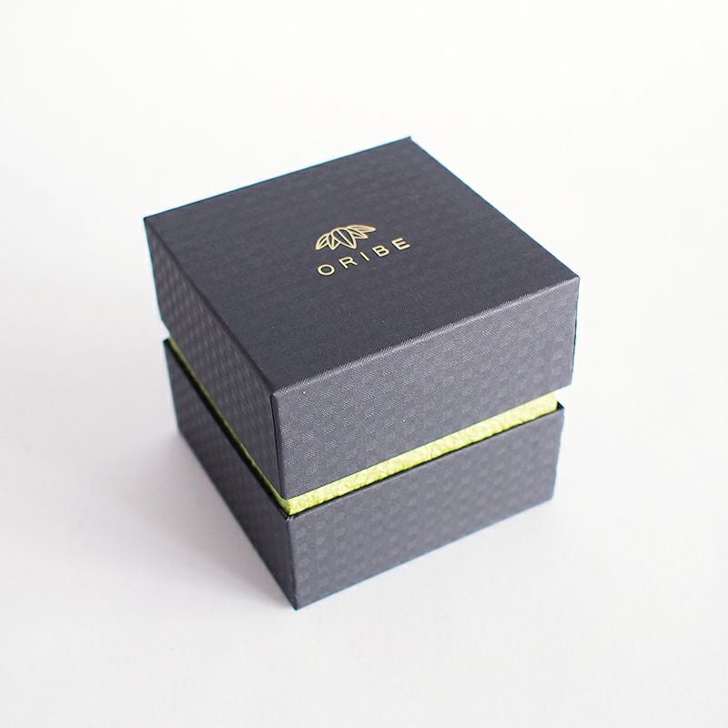 化粧箱に入り贈り物にも最適です