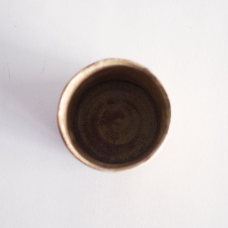 手作りならでは温もりを感じる形状です