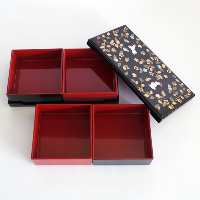 上蓋と本体（小箱×4）・受け台で、重ねても単品でもお使いいただけます