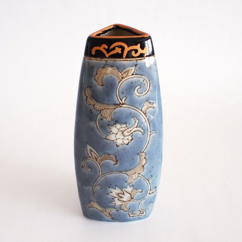 正倉院 三角花瓶