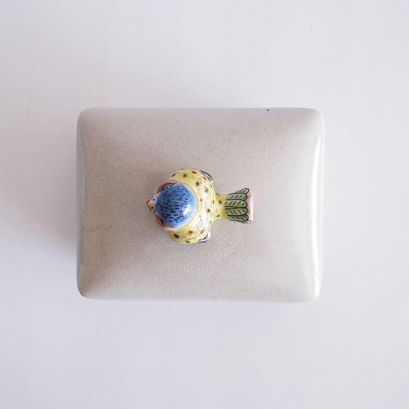 角が取れたやさしい形状です