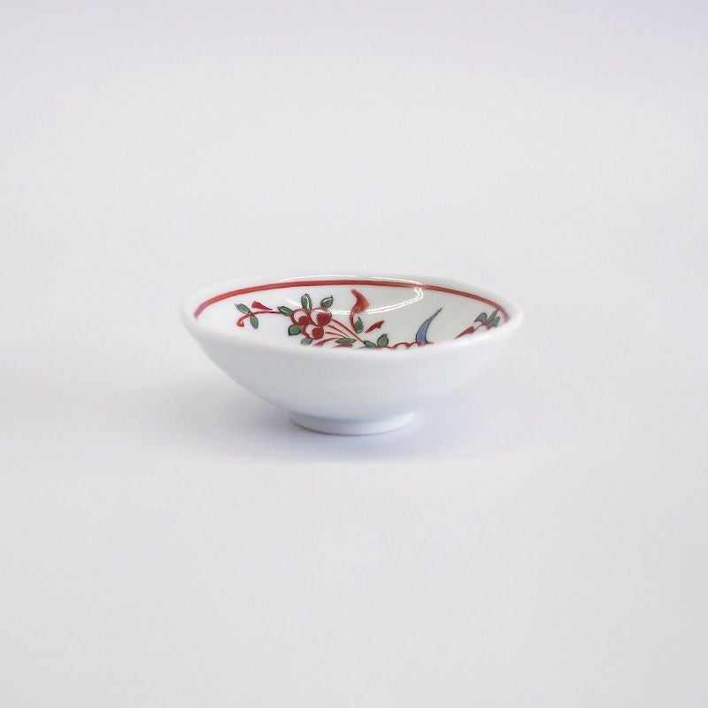 気品ある形状の平盃です