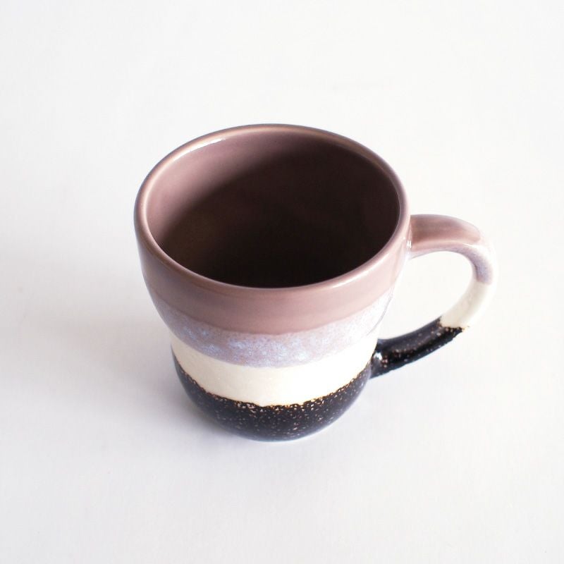 350mlのたっぷり入るマグです