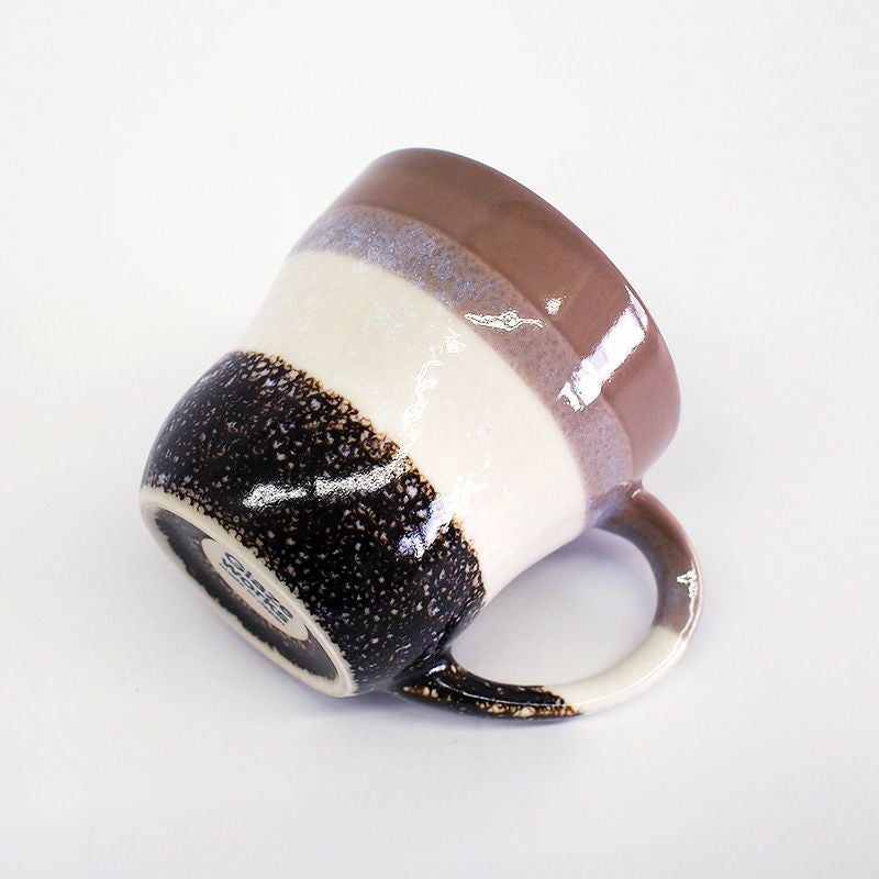 窯変によりひとつひとつ異なる風合い