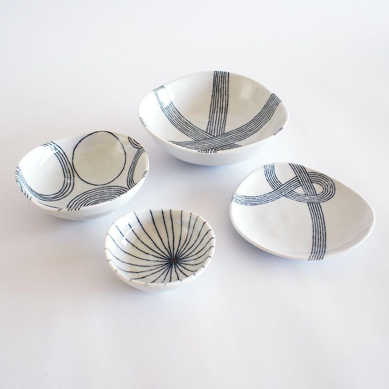 糸つむぎシリーズです