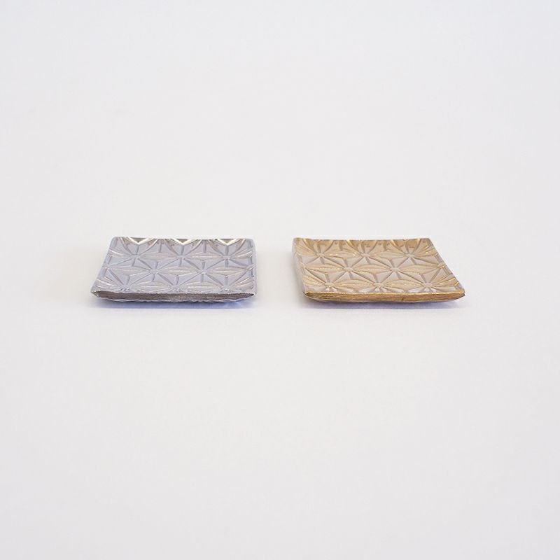 薄型でスタイリッシュな形状です