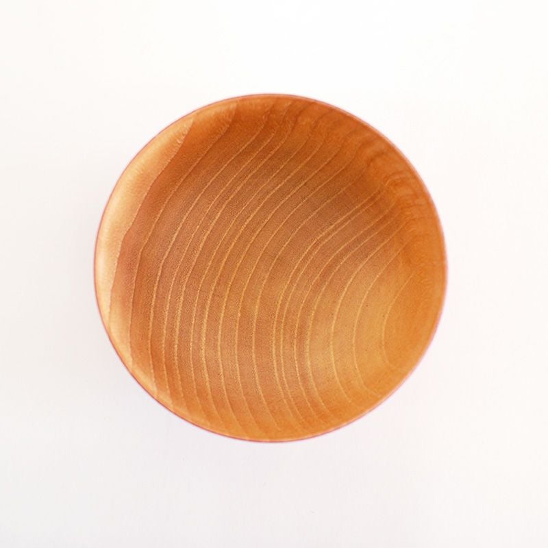 内側は木目を生かしたナチュラルな風合い