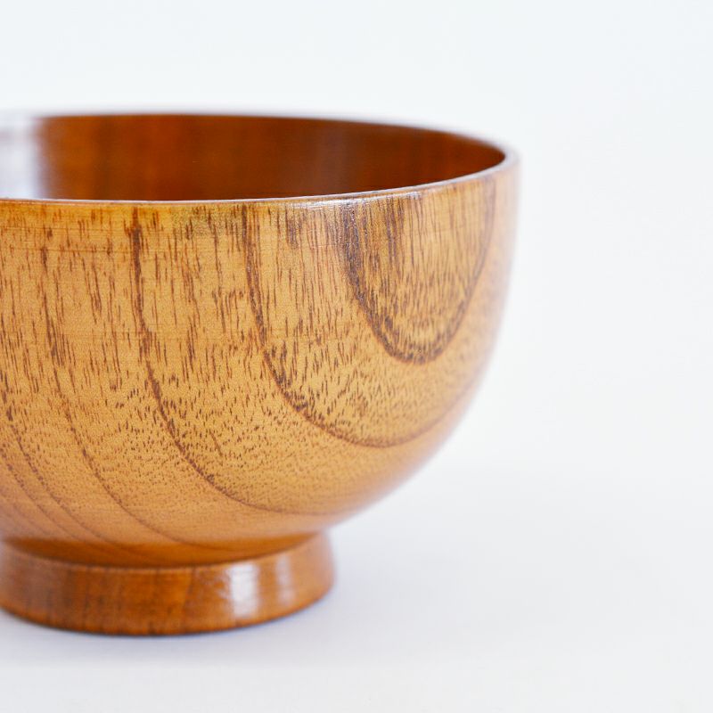 天然木ならではの温かみと軽さが魅力です