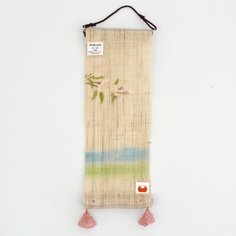 麻素材なので裏が透けて見えます