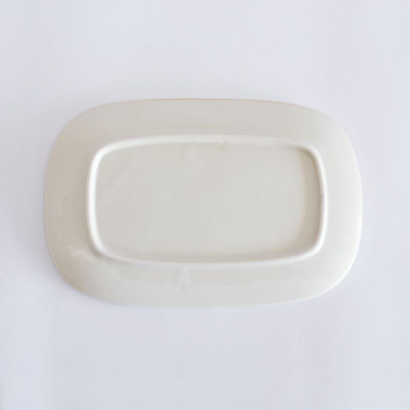 安定感のある形状です