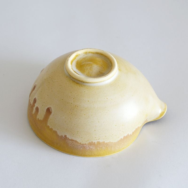 点てた抹茶をミルクに注いでラテを作ったり