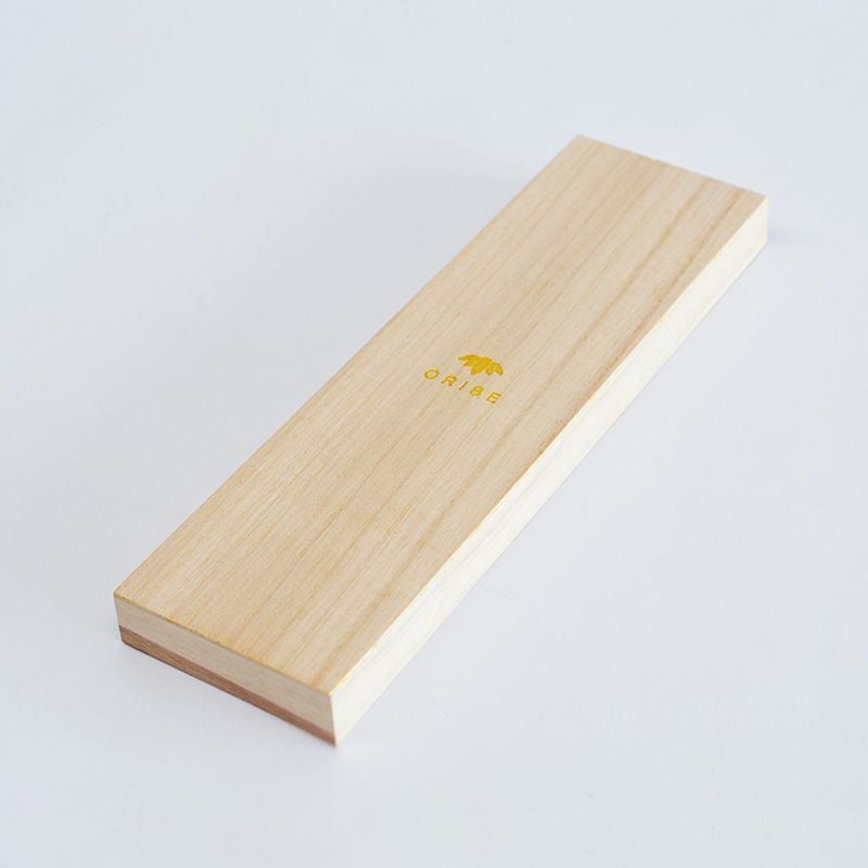 桐箱付きで贈り物に最適です