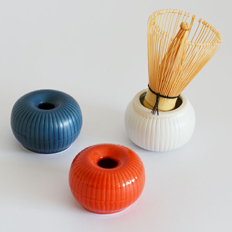 別売りで青・白の色があります