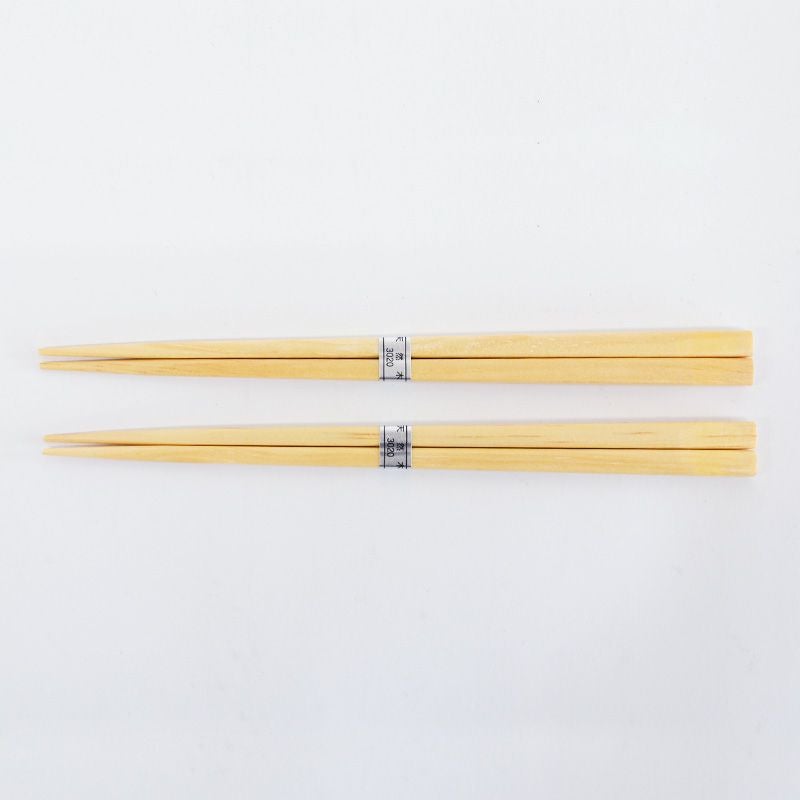 自然な温かみで手触りの良い箸です。