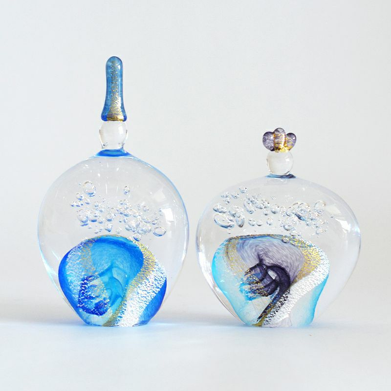 色味も落ち着いた、品のあるお雛様です