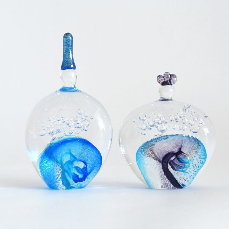 職人が一つ一つ手造りしています