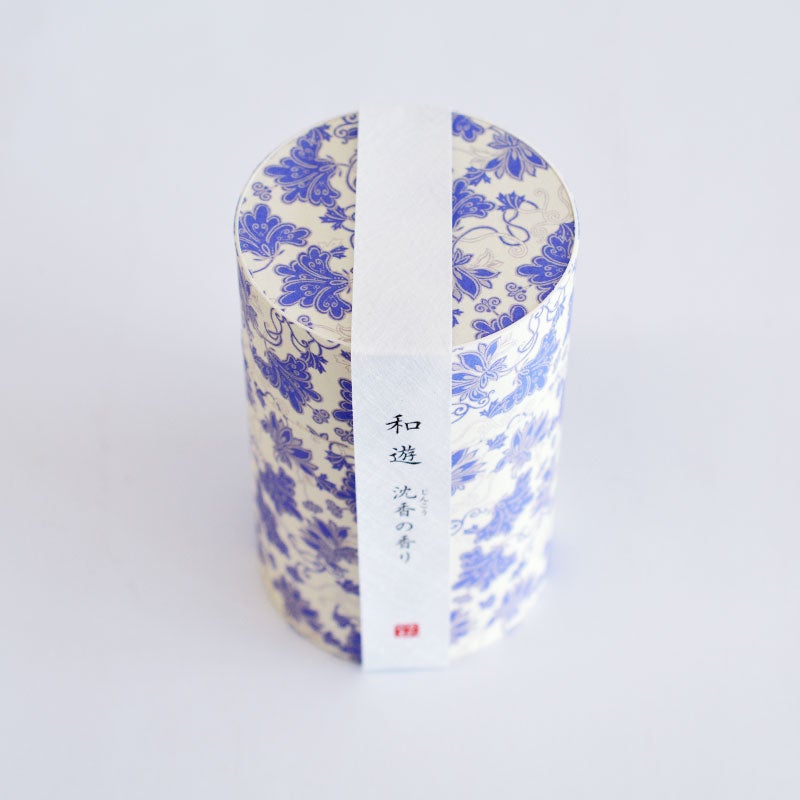 使い終わった後の箱は、小物入れとしても楽しめます