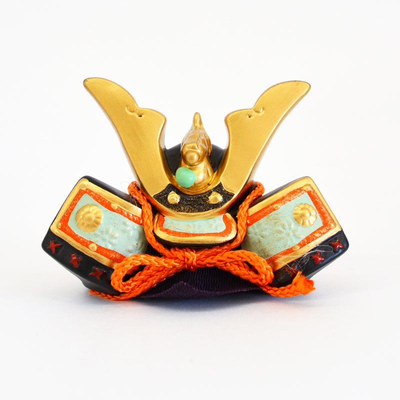 端午の節句は、古来より男児の成長を祝い、健康を祈る風習です