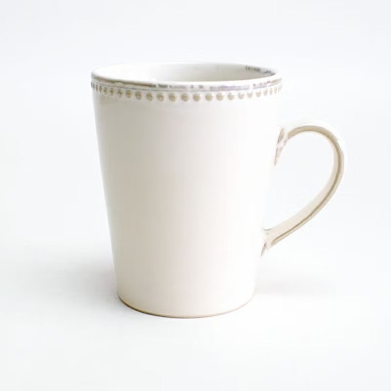 こちらはホワイトです