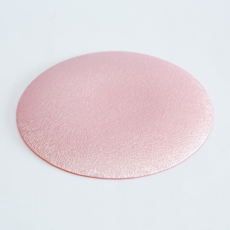 裏面は加工による凹凸があり、手が滑りにくく持ちやすい