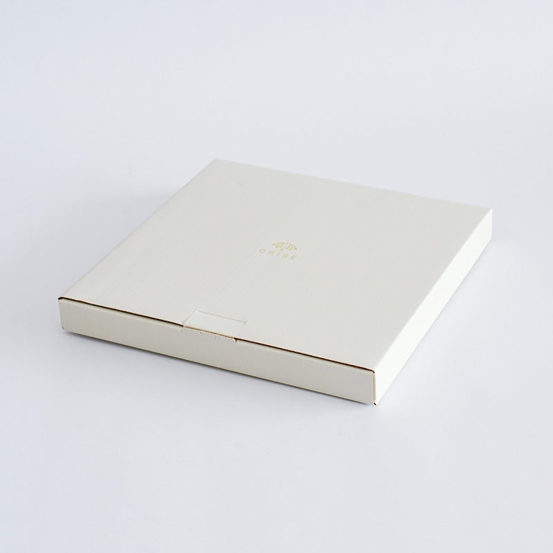 箱付きで贈り物にもおすすめです