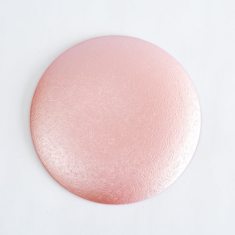 裏面は加工による凹凸があり、手が滑りにくく持ちやすい