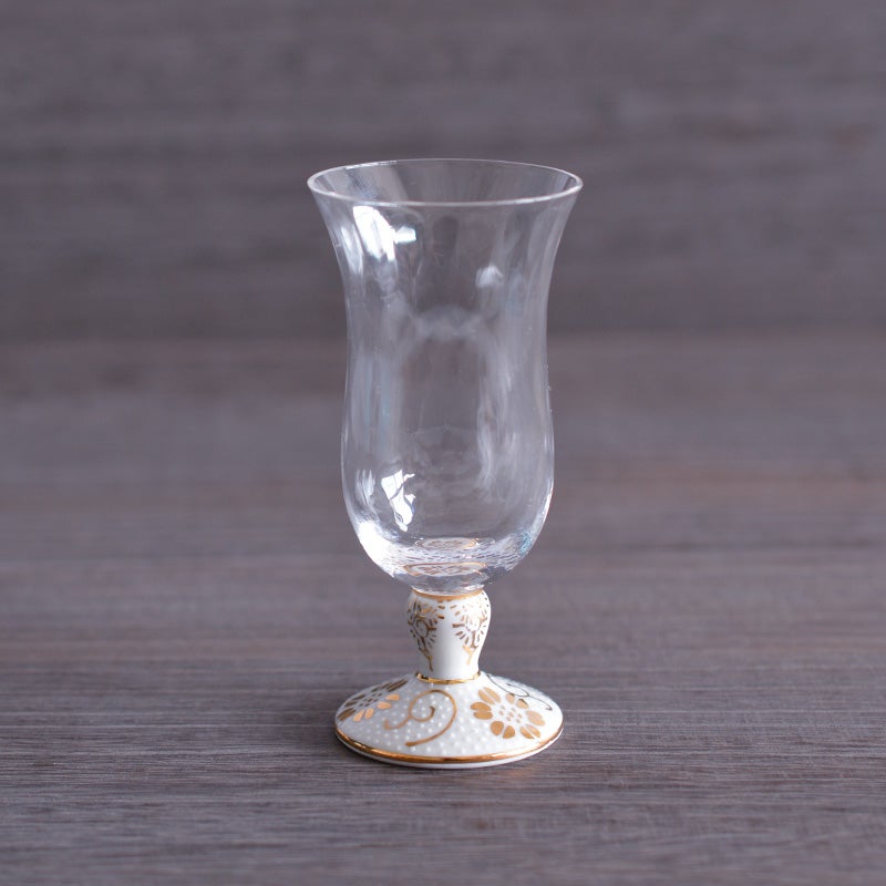 九谷焼×江戸硝子が融合した唯一無二の和モダンな佇まいです