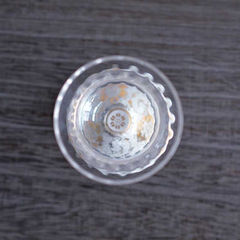 一つひとつ丁寧に息を吹き込んで作られる「江戸硝子」