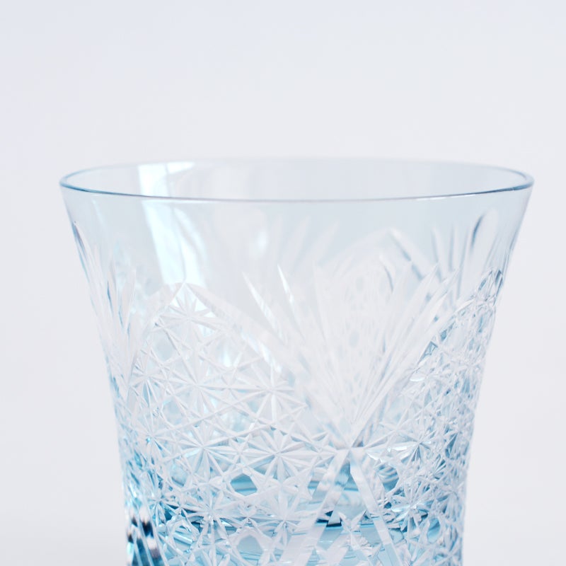 なめらかな口当たりの飲み口です