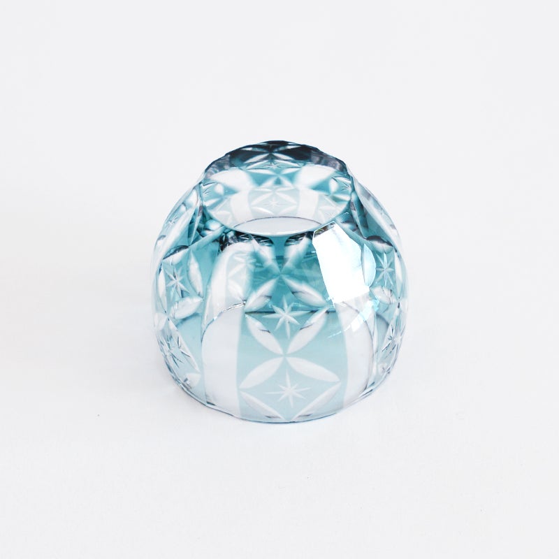 しっくりとくる絶妙な丸み