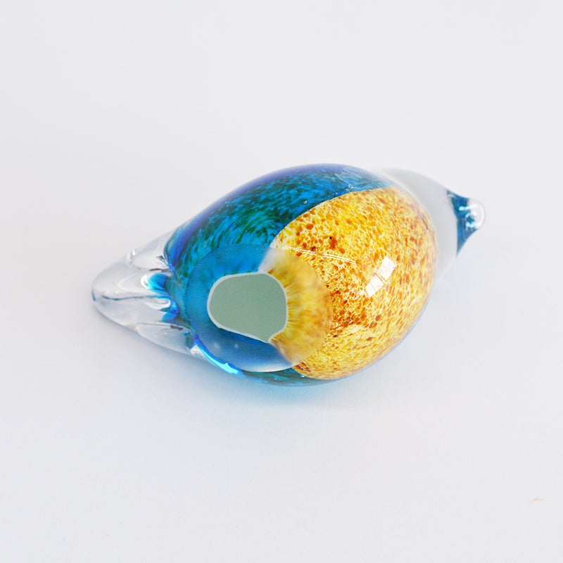 安定感のある下部です