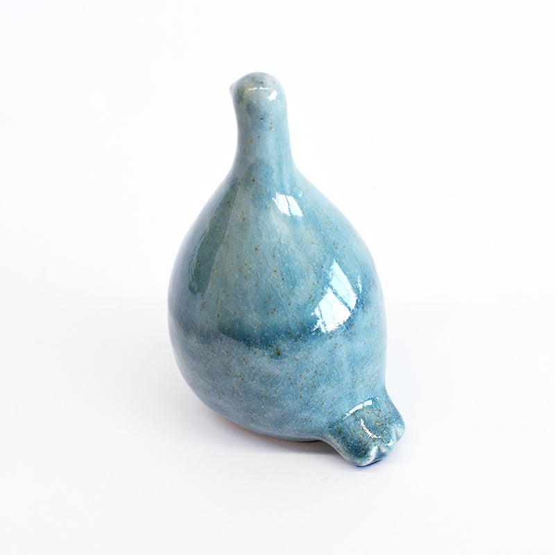 深みのあるブルーの釉薬