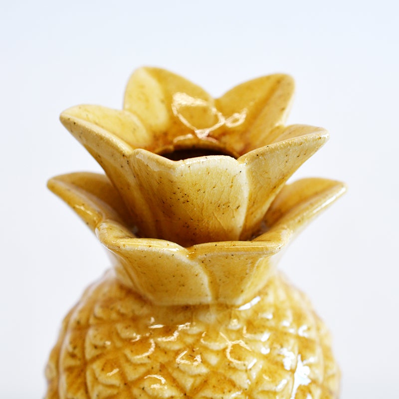 シャープな葉のディテール