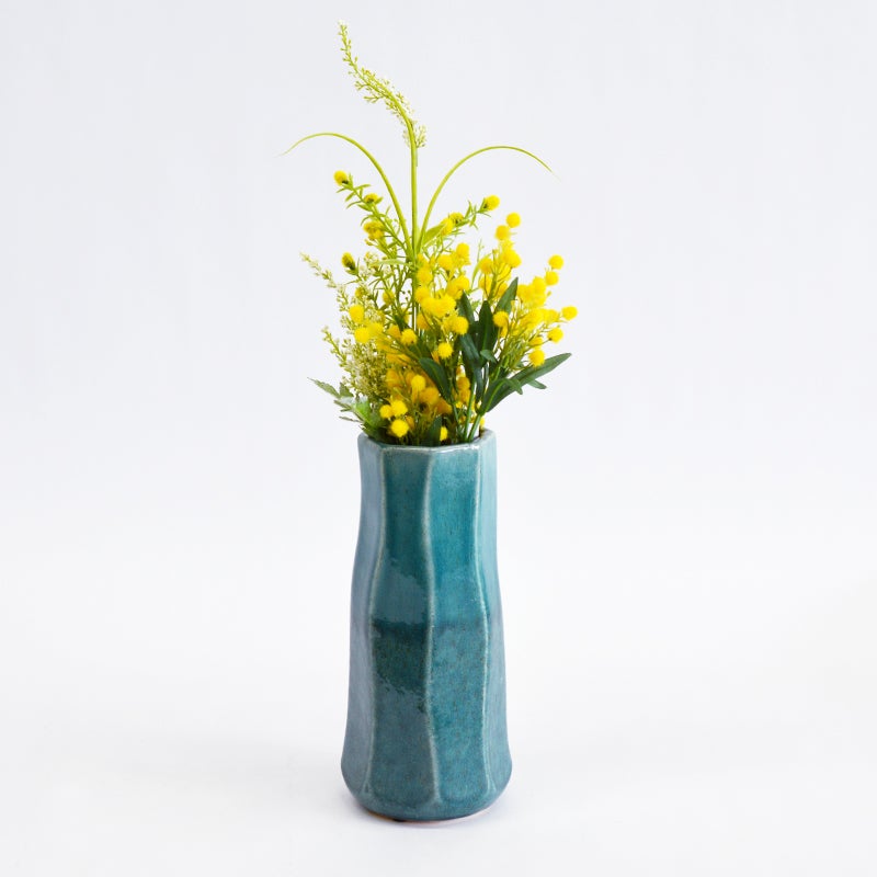 和洋を問わない汎用性の高いデザイン