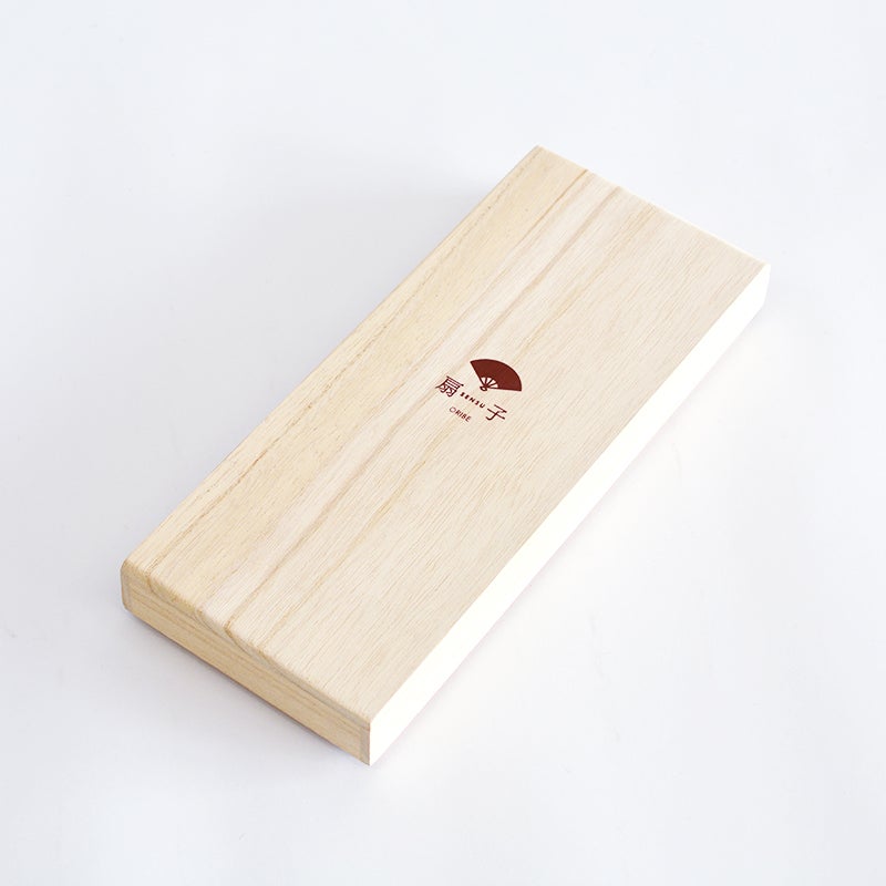 桐箱付きで大切な方への贈り物に最適です