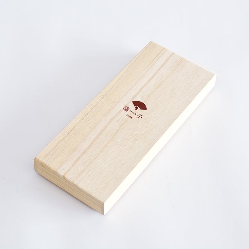 透かし風神雷神扇子 桐箱入｜和食器通販｜織部 Online Store【公式】