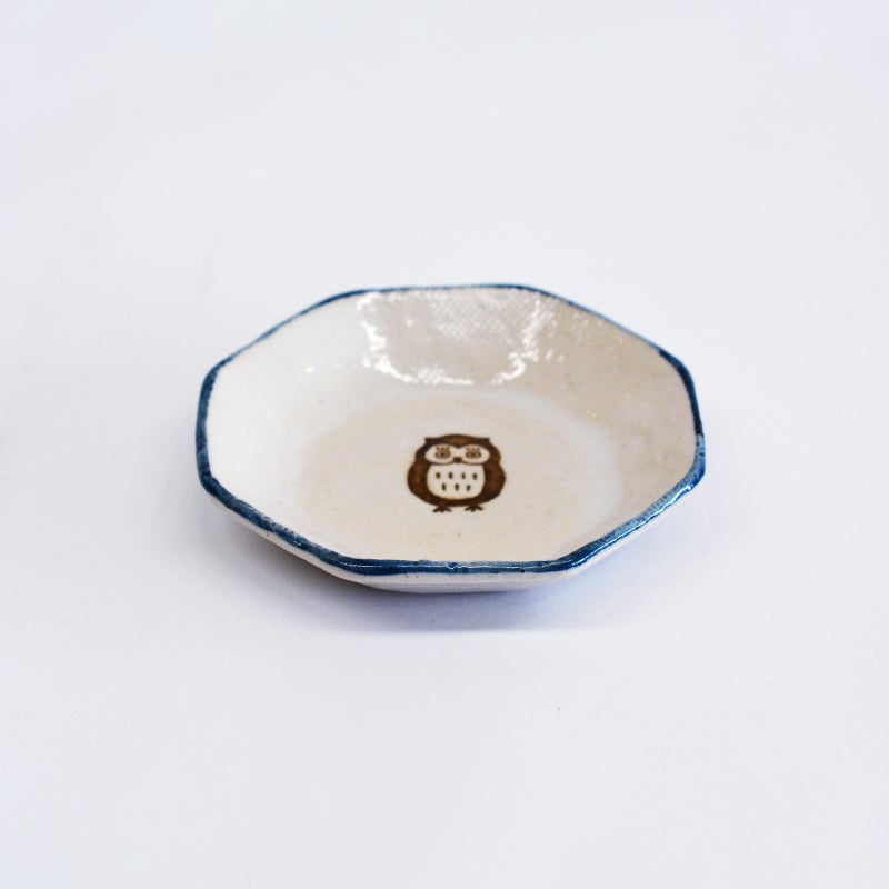 フォーチュン八角小皿 ふくろう｜和食器通販｜織部 Online Store【公式】