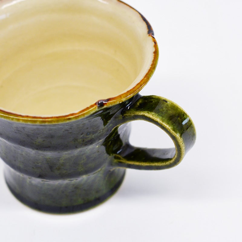 ほどよい大きさで握りやすいハンドルです