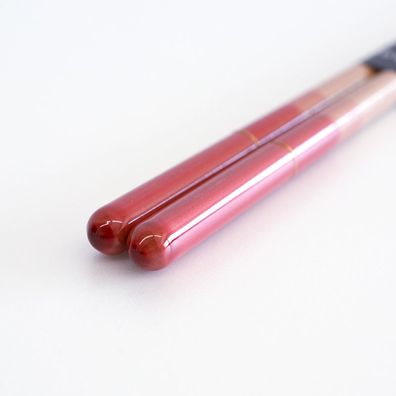 角を落とし丸みを帯びたやさしい形状です