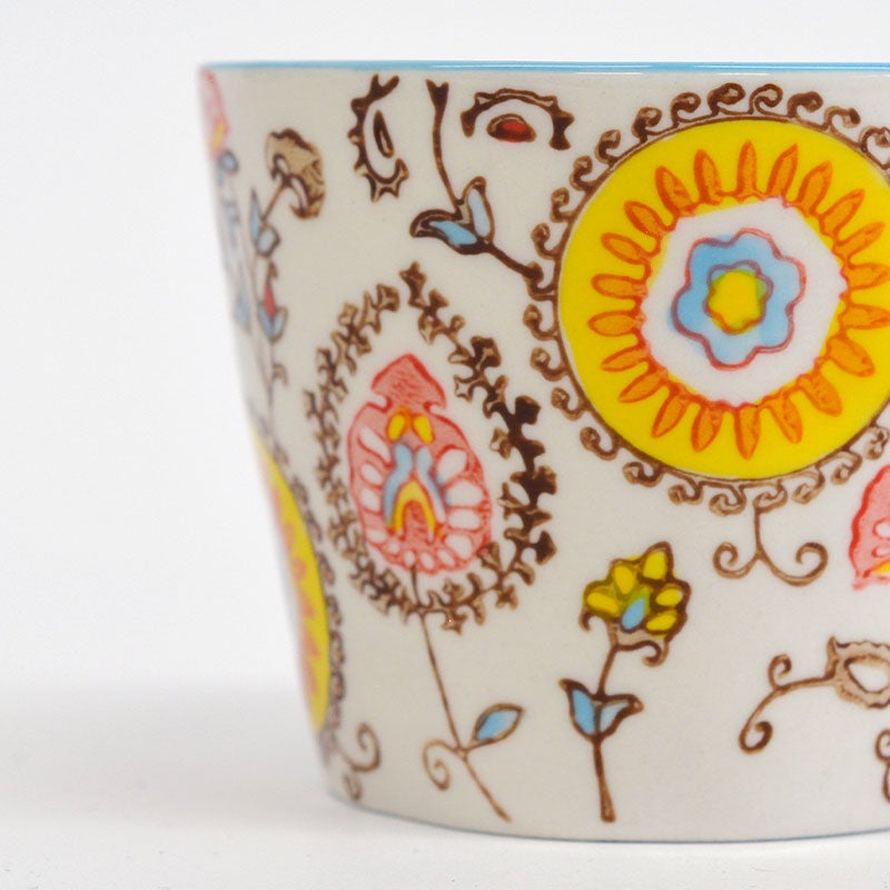 デザートカップやスープなどにも使えるサイズ