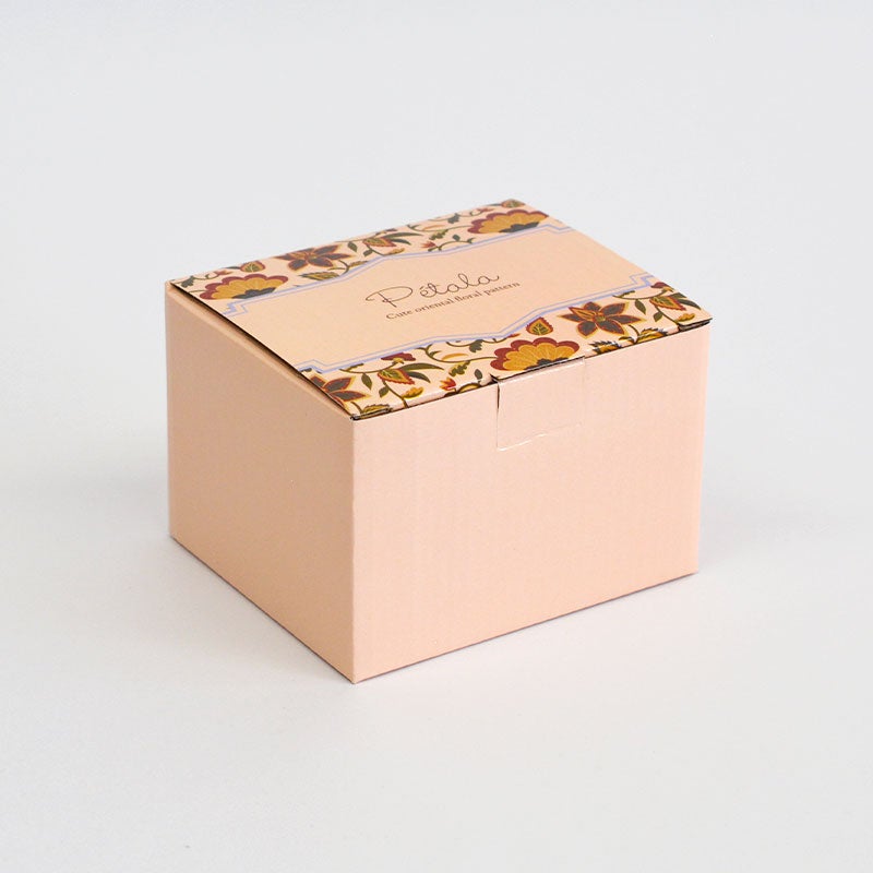 箱に入っているので贈り物にもぴったりです