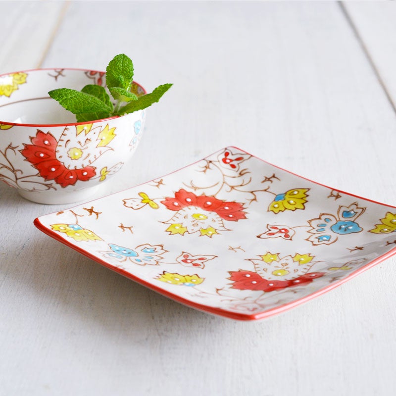 唐揚げや春巻きなどのおかずに