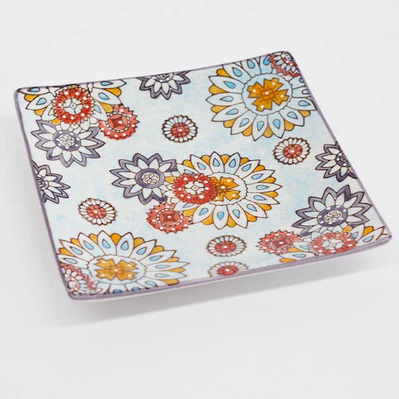 ケーキ皿やフルーツのお皿に