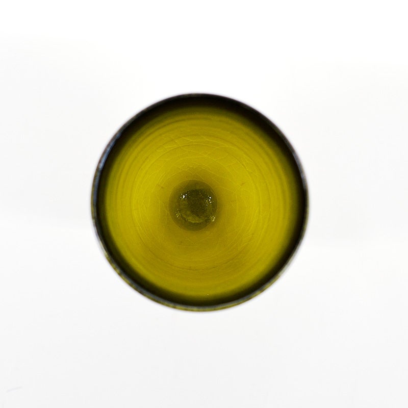 洗練されたグラデーションデザインが印象的です