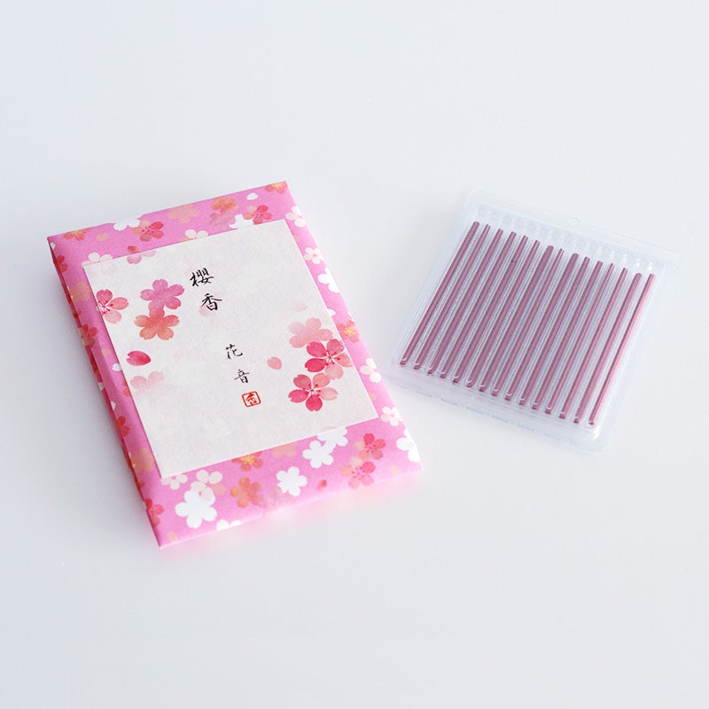 桜の花びらをイメージした、甘酸っぱく優雅な香り　櫻香「花音（かのん）」（お香）