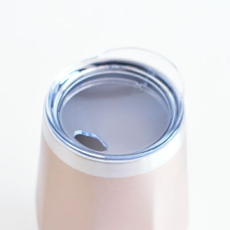 飲み口がついているタイプの蓋です