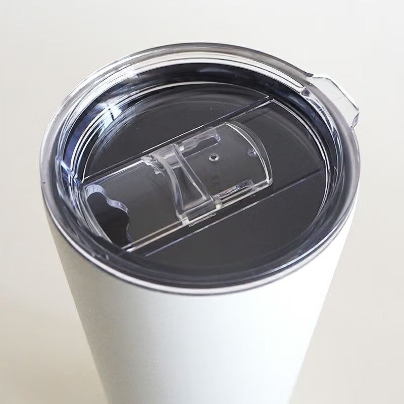 スライドして飲み口が開きます