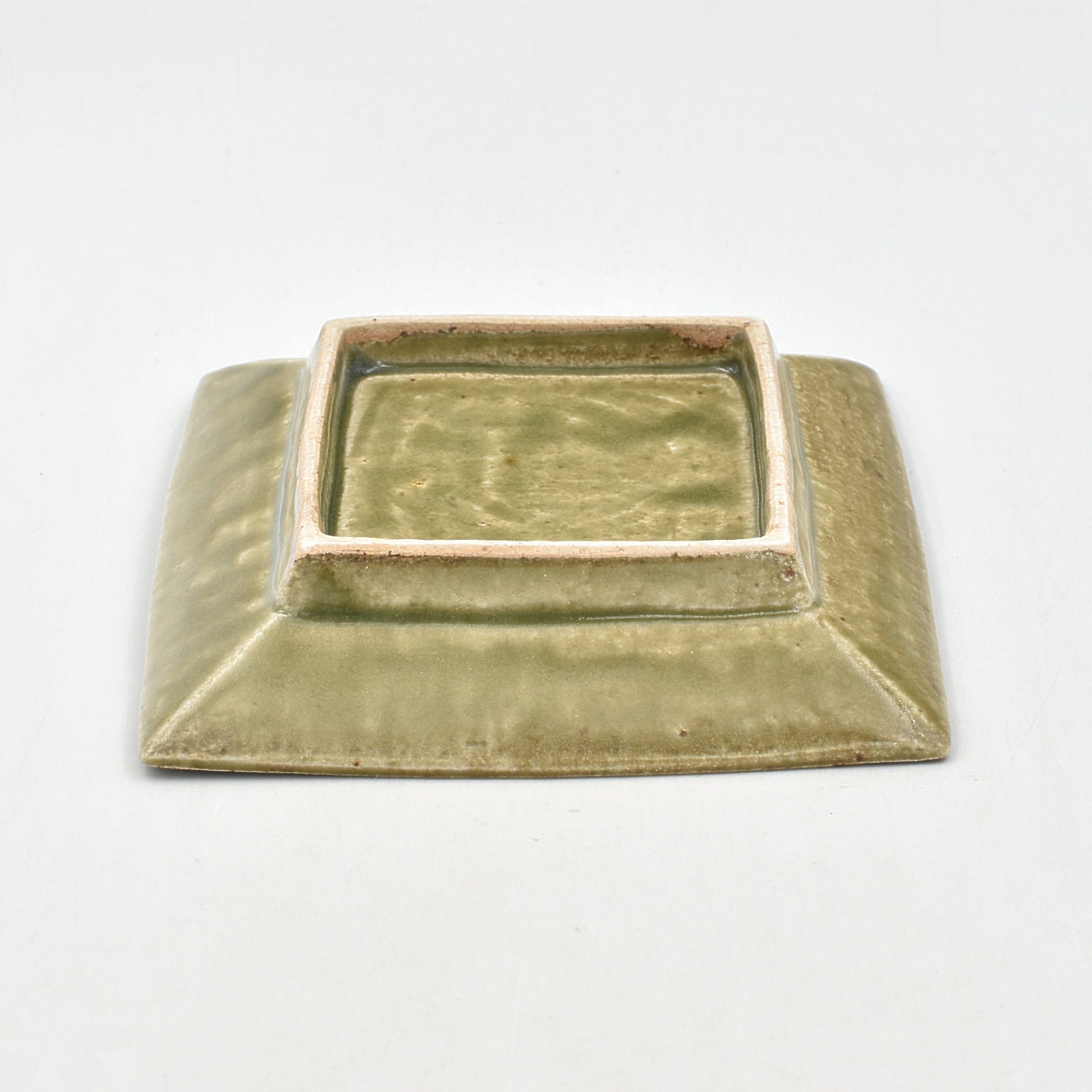 緑青磁麒麟文四方皿｜和食器通販｜織部 Online Store【公式】
