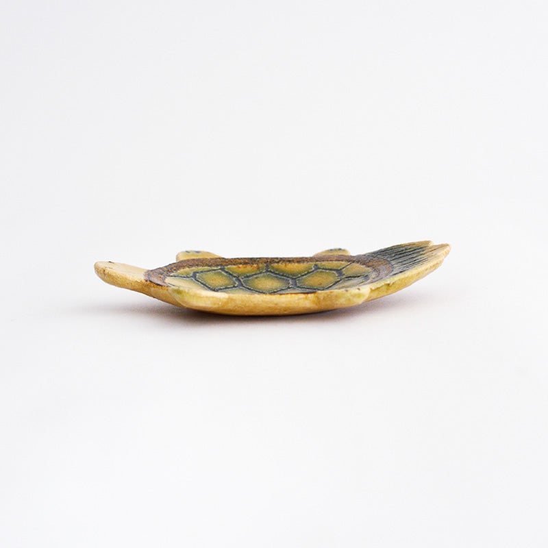 黄瀬戸小皿 カメ｜和食器通販｜織部 Online Store【公式】