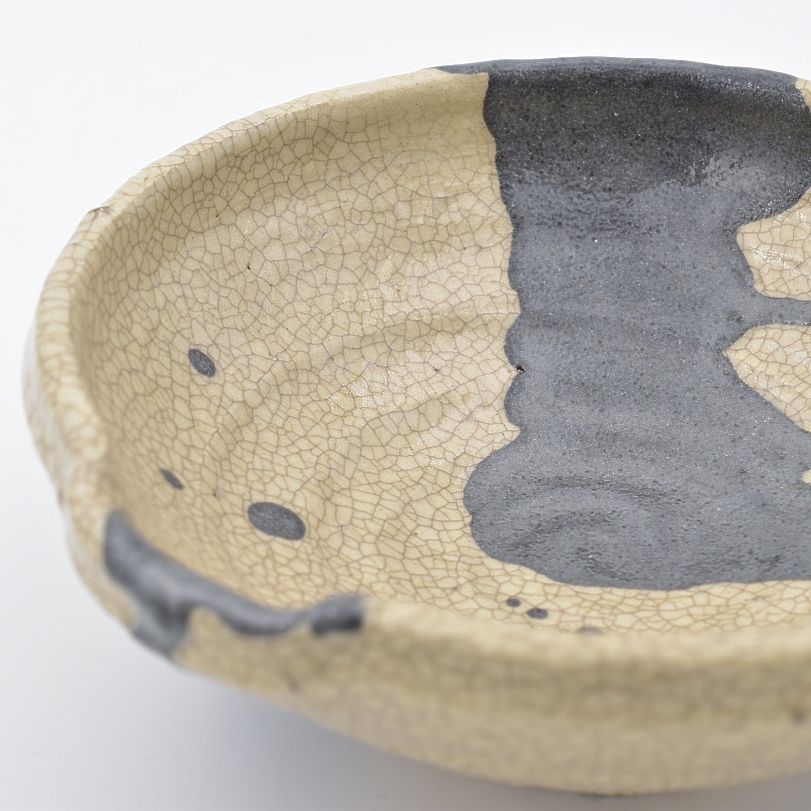 黒織部貫入片口鉢｜和食器通販｜織部 Online Store【公式】